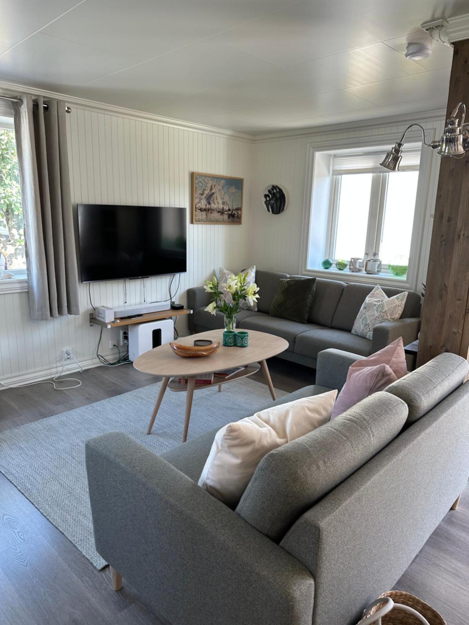 Koselig Hus Naert Havet I Lofoten, Kabelvag Exterior photo